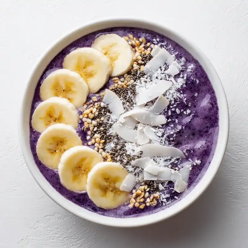 Blueberry Smoothie Bowl for a Nourishing Morning Start